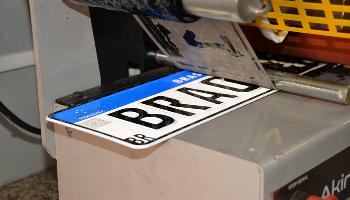 São do Paraná 30% das placas Mercosul já adotadas no Brasil São do Paraná 30% das placas Mercosul já adotadas no Brasil