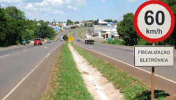 Saiba quais infrações de trânsito mais cometidas e quanto custam as multas Saiba quais infrações de trânsito mais cometidas e quanto custam as multas