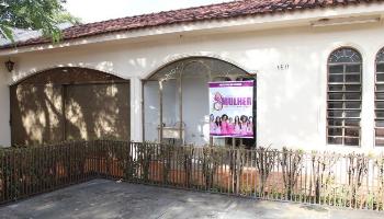 Saiba como funciona o serviço de atendimento à mulher vítima de violência 