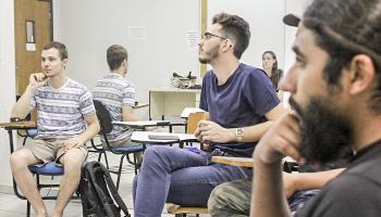 Graduação em Música discute “como viver de música” 