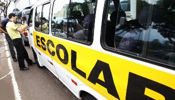 Prefeitura realiza vistoria na frota de transporte escolar 