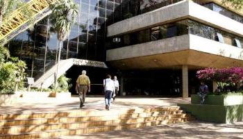 Confira o que abre e fecha no feriado do Dia do Trabalhador (01) 