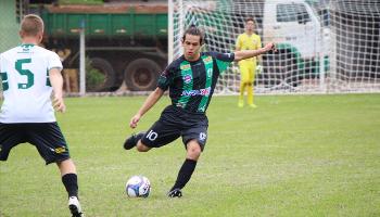 Destaque da base do Maringá FC é selecionado por treinador americano Destaque da base do Maringá FC é selecionado por treinador americano