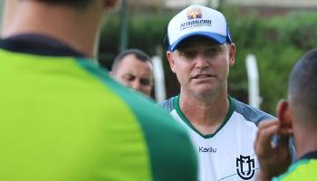 Sandro Forner não segue no comando técnico do Maringá FC Sandro Forner não segue no comando técnico do Maringá FC
