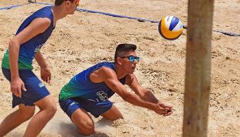 Duplas maringaenses disputam Campeonato Brasileiro de Vôlei de Praia Duplas maringaenses disputam Campeonato Brasileiro de Vôlei de Praia