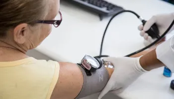 Mutirão prevê realização de 100 mil consultas e 7,5 mil cirurgias eletivas em Maringá 