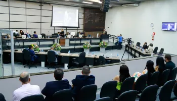 Vereadores de Maringá propõem medidas de segurança para escolas e creches da cidade Vereadores de Maringá propõem medidas de segurança para escolas e creches da cidade