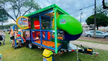 Pula-pula, piscina de bolinhas e mais: Ri Happy realiza a Festa das Crianças nesta quinta-feira (12) 