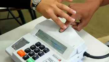 Regularização de título de eleitor pela internet termina nesta segunda (8) 