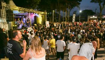 Dia do Skate será comemorado com DJs, bandas, hip hop e competição Dia do Skate será comemorado com DJs, bandas, hip hop e competição