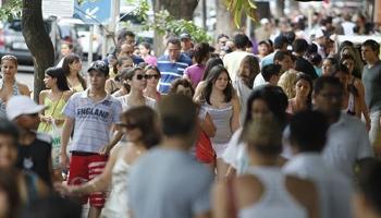 População maringaense tem aumento de quase 7 mil habitantes no último ano 
