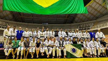 Atletas garantem medalhas no campeonato brasileiro de Karatê-Dô Tradicional 