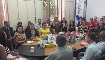 Arrecadação de brinquedos e alimentos visam um melhor Natal à todos 