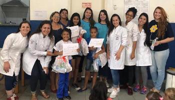 UEM encerra 2019 com mil crianças atendidas pelo projeto 'Sorrir com Saúde' 