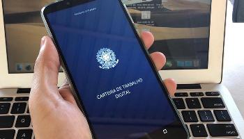Carteira de Trabalho impressa já começa a ser substituída pela digital no PR 