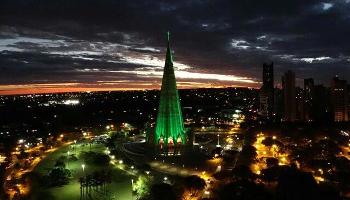 Prefeitura determina toque de recolher em Maringá Prefeitura determina toque de recolher em Maringá