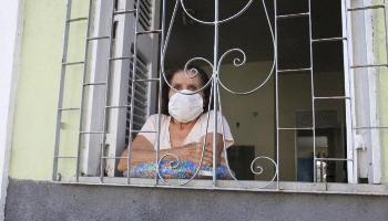 Com quase 100 mortes por Covid-19, PR reforça a necessidade do isolamento social Com quase 100 mortes por Covid-19, PR reforça a necessidade do isolamento social