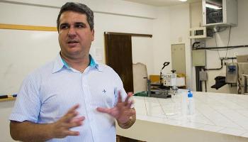 Engenheiros Têxteis voluntários orientam sobre qualidade de EPIs 