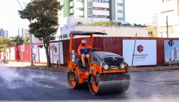 Avenida Horácio Raccanello passa por manutenção de pavimento nesta segunda (28) Avenida Horácio Raccanello passa por manutenção de pavimento nesta segunda (28)