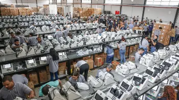 Com 8,6 milhões de eleitores, Paraná tem o quinto maior colégio eleitoral do Brasil 