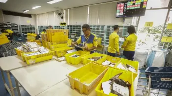 AliExpress e Correios firmam acordo para acelerar entregas no Brasil 