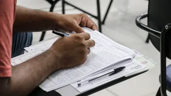 Prefeitura na região de Paranavaí abre concurso com vagas para todos os níveis de escolaridade 