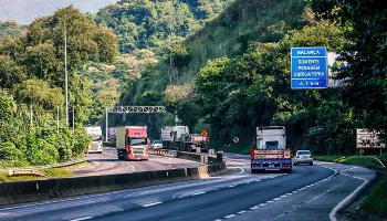 Lideranças dos caminhoneiros desistem de greve nacional; entenda 