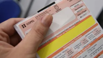 Conta de energia elétrica em residências tem reajuste de 10,9% no Paraná 