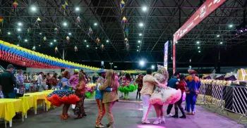Cidades de todas as regiões do Paraná confirmam festas juninas; veja programação 