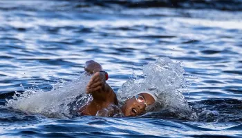 Ana Marcela vence maratona aquática e Brasil garante o quarto ouro em Tóquio Ana Marcela vence maratona aquática e Brasil garante o quarto ouro em Tóquio