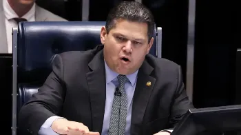 Fim da escala 6x1 será promulgado no Senado nesta sexta (16) 