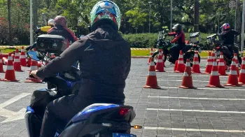 Programa da Prefeitura de Maringá oferece aulas de pilotagem defensiva para motociclistas 