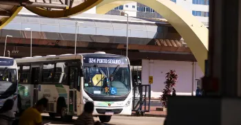 “Vou de Ônibus” será desativado nesta semana; saiba como usar o aplicativo substituto 