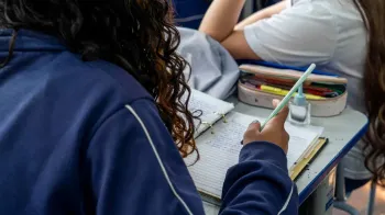 Professores apontam possíveis temas e dão dicas para a redação do Enem 