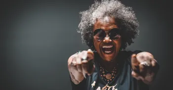 Rolê das Manas chega à 11ª edição com programação gratuita e show de Sandra Sá em Paranavaí 