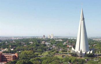 Maringá é a 65ª cidade mais rica do Brasil e 6ª  no Paraná. 