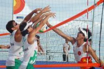 Vôlei de Maringá dá show na Arena de Caiobá 