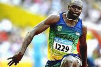 Jadel Gregório vai treinar em Maringá para Mundial Indoor 