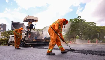 Recapeamento na Avenida Tiradentes continua nesta terça-feira (11) 