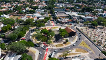 Novo decreto flexibiliza medidas restritivas em Maringá; toque de recolher segue em vigor 