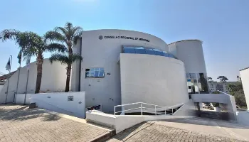 Conselho Regional de Medicina do Paraná abre concurso com salários de até R$ 19,6 mil Conselho Regional de Medicina do Paraná abre concurso com salários de até R$ 19,6 mil
