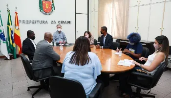 Maringá será a primeira do interior do PR a sediar a Conferência de Promoção e Igualdade Racial Maringá será a primeira do interior do PR a sediar a Conferência de Promoção e Igualdade Racial