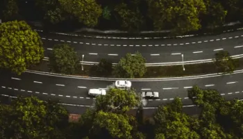 Maringá é líder em vias com arborização e rampas para cadeirantes, aponta IBGE Maringá é líder em vias com arborização e rampas para cadeirantes, aponta IBGE