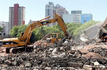 Terreno da rodoviária antiga será estacionamento rotativo enquanto aguarda processo licitatório 