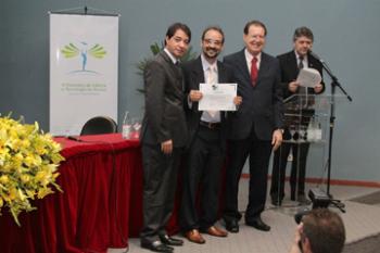 UEM é o grande destaque do Prêmio Paranaense de Ciência e Tecnologia 
