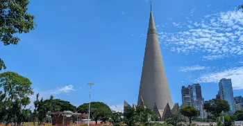 Bancos, comércios, parques e mais: saiba o que abre e fecha no feriado de Tiradentes em Maringá 