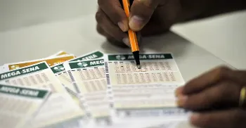 Seis apostas do Paraná acertam quina da Mega-Sena; saiba de onde são os ganhadores 