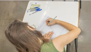 Vestibular de Inverno 2025 da UEM acontece neste domingo (13) 
