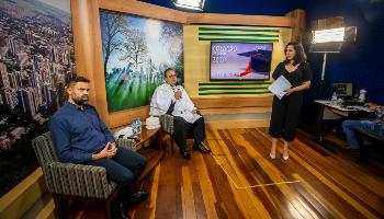UEM antecipa colação de grau a 37 enfermeiros 