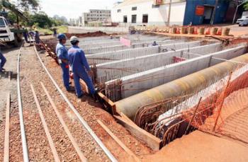 Pista da 19 de Dezembro em direção ao centro é liberada 